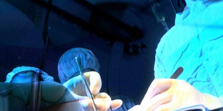 What Other Options are there for Patients Allergic to Common Sutures?